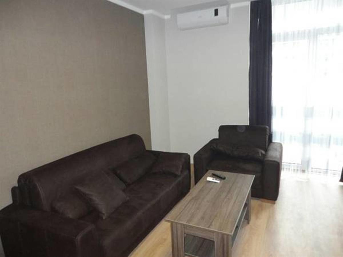 Apart Hotel In Black Sea Tower Batumi Eksteriør billede