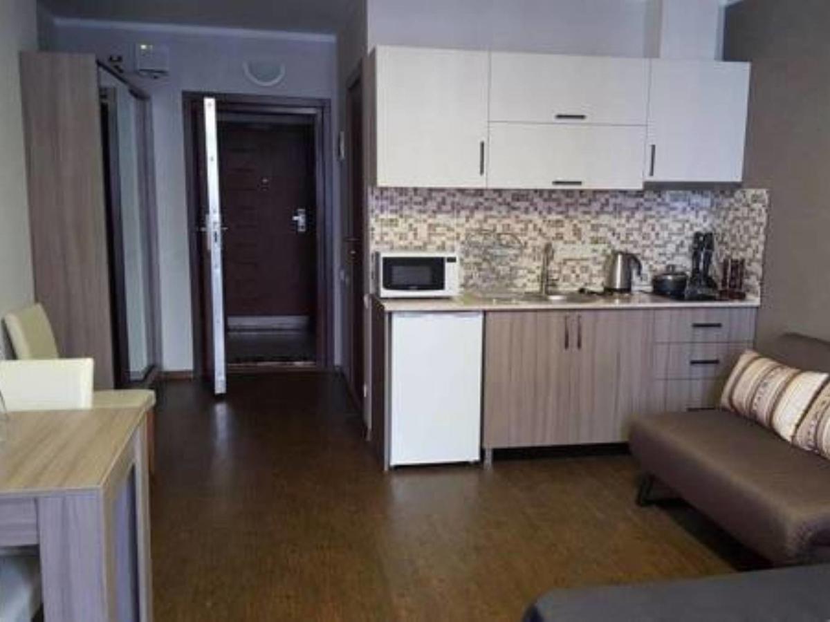 Apart Hotel In Black Sea Tower Batumi Eksteriør billede