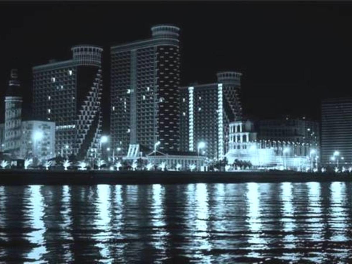 Apart Hotel In Black Sea Tower Batumi Eksteriør billede